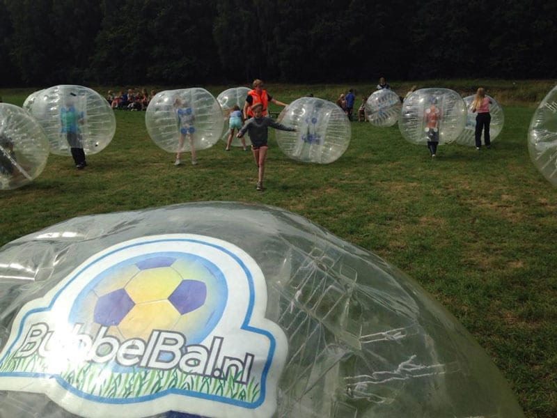 BubbelBal materiaal in gebruik bij groepen